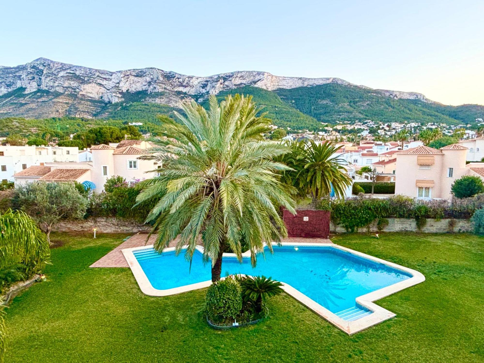 Hoteltype Penthouse 2 Beds, Parking, Wifi & Pool Stunning Views Denia Exterior photo
